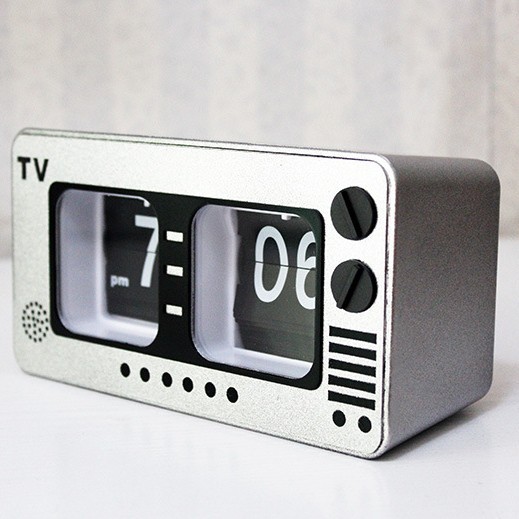 Vintage TV Flip Clock - Retro  - مراجعة Home Office Industrial Style وسعره