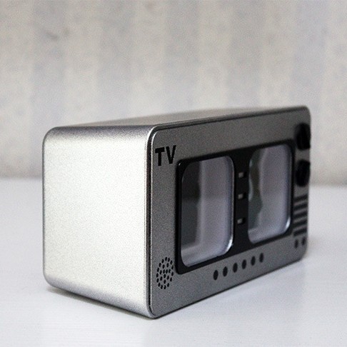 Vintage TV Flip Clock - Retro  - مراجعة Home Office Industrial Style وسعره